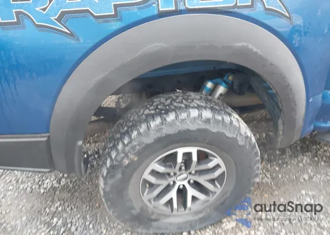 2018 Ford F-150 Raptor из США, поврежденный, VIN 1FTFW1RG8JFB81345